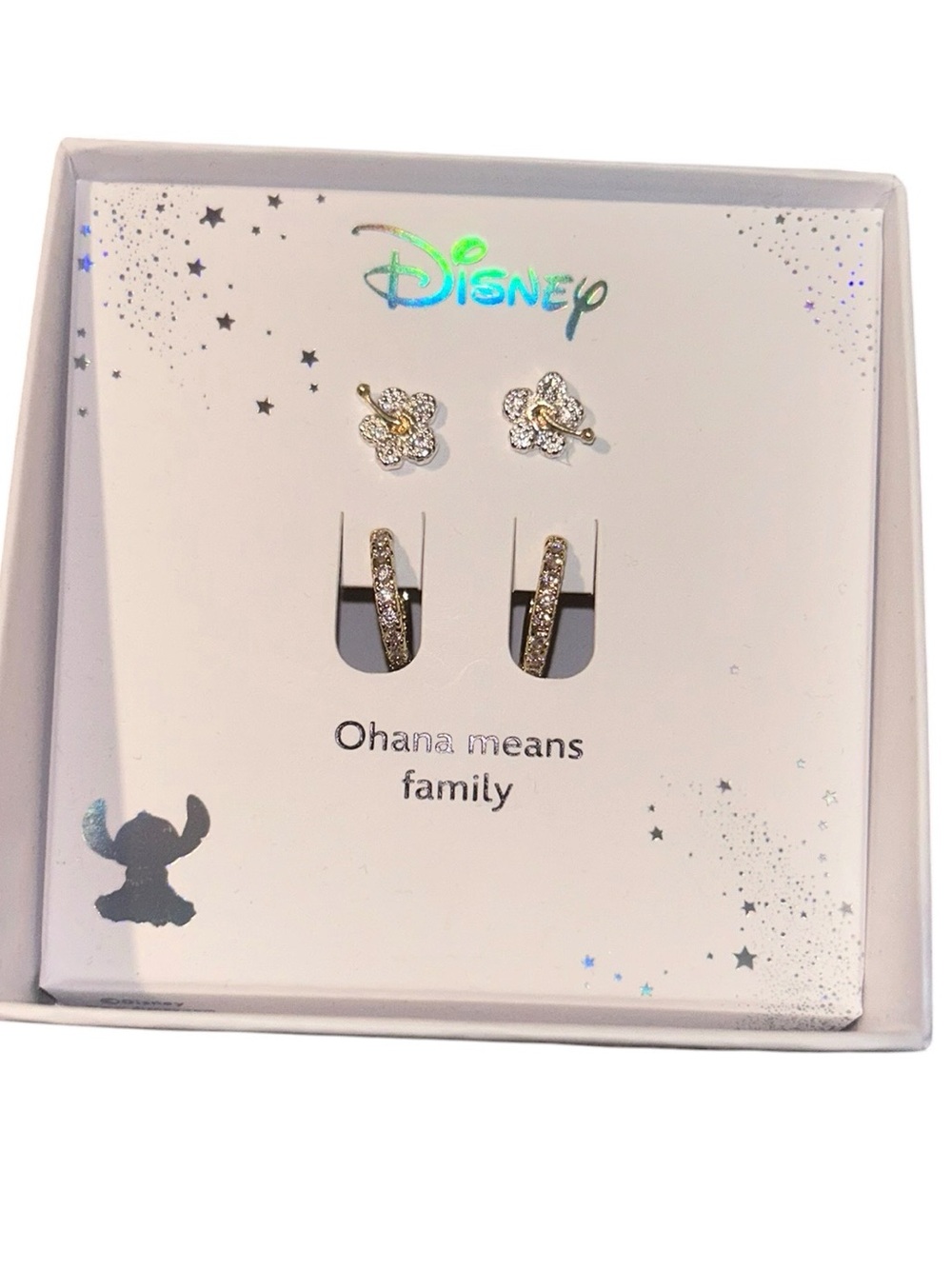 Disney Ohana means family earrings nwt